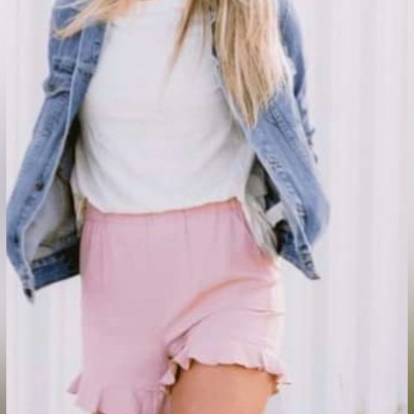 Pink Ruffle shorts_Spring_Easter_Womens_Large - Picture 4 of 5